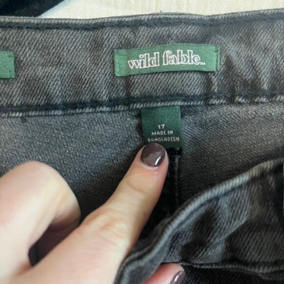 Wild Fable Dark Gray High Rise Denim Shorts Size 17 - Picture 2 of 6